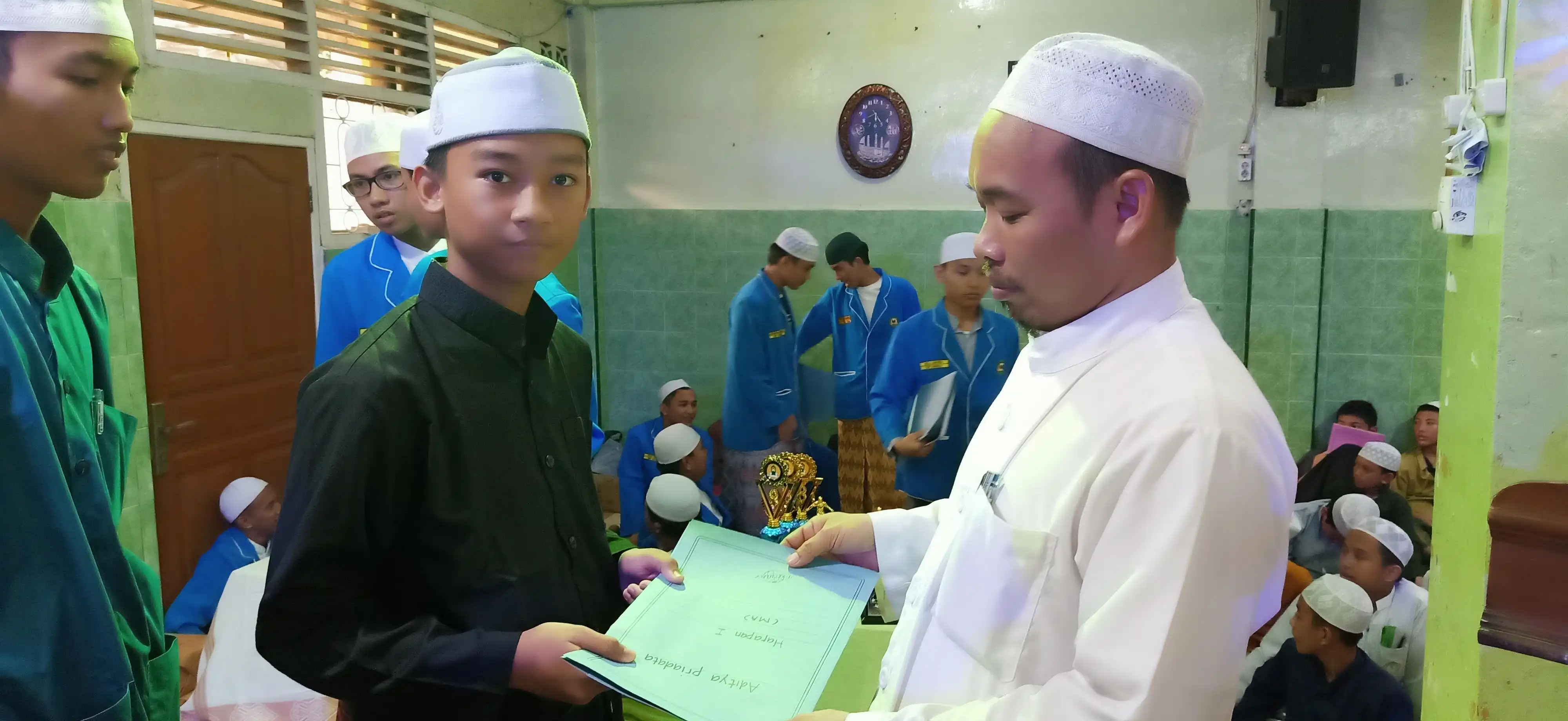 Pembagian Hadiah 112
